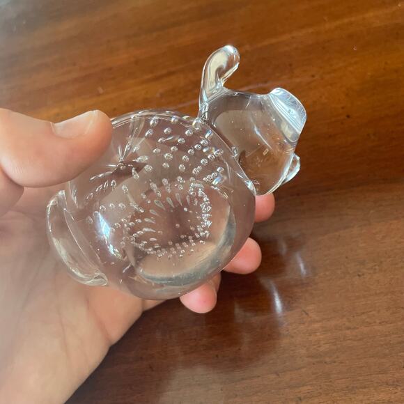 Clear Glass Pig Paperweight with Controlled Bubbles, 4" Long - Picture 5 of 5